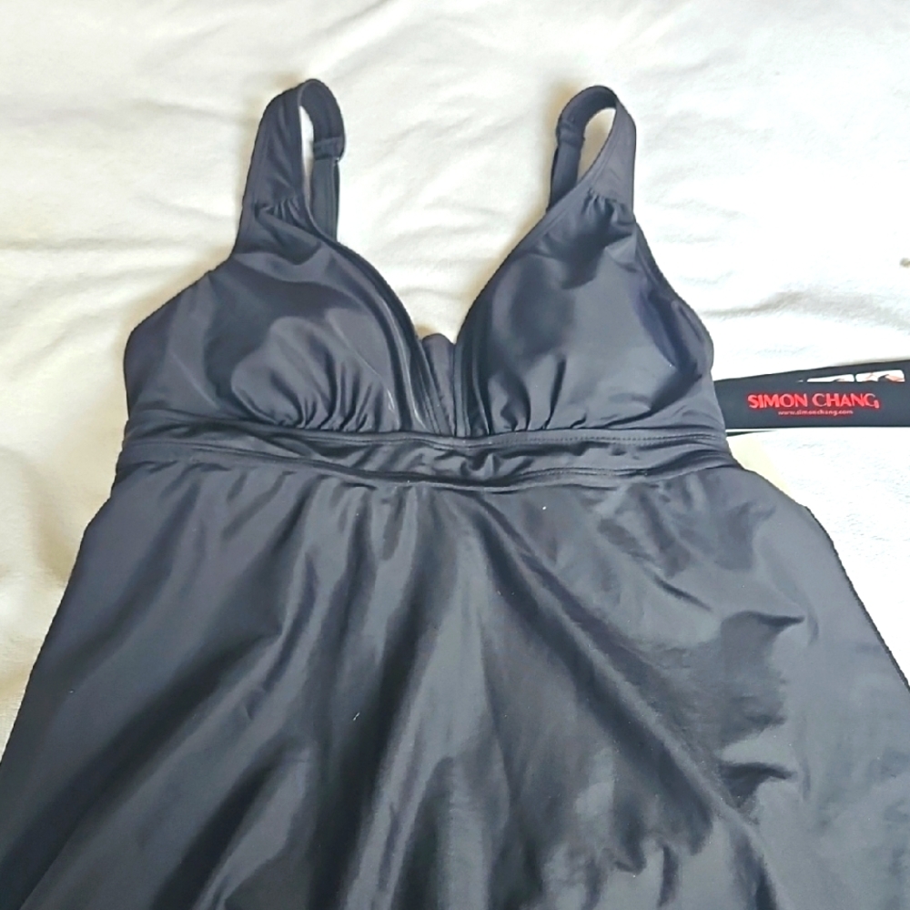 Simon Chang Versatile Black Swimsuit " Transformer". Women's Size 8